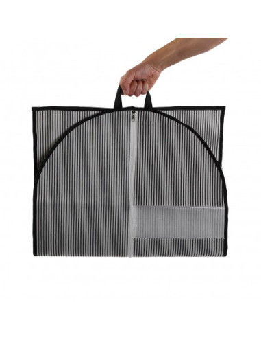 GUARDATRAJE RAYAS NEGRA